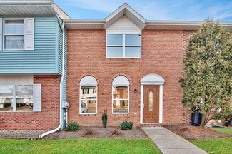 306 Bluebell Ct, Exeter, PA 18643