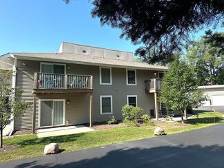 201 Penny Ave Unit 1D, East Dundee, IL 60118