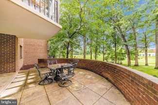 15101 Interlachen Dr, Silver Spring, MD 20906