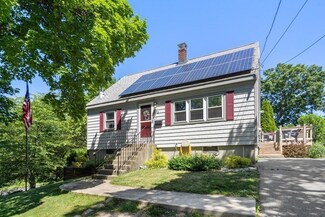 42 Fairfield Ave, Melrose, MA 02176