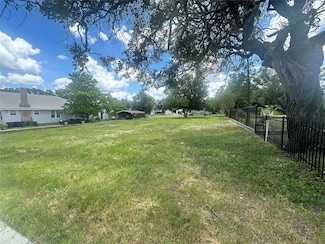 50 County Road 279, Liberty Hill, TX 78642