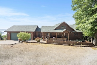 10 Baywood Cir, Reeds Spring, MO 65737