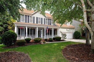 6411 Red Maple Dr, Charlotte, NC 28277