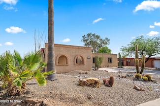 9120 E 26th St, Tucson, AZ 85710
