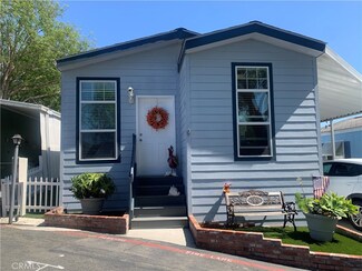 17261 Gothard St Unit 34, Huntington Beach, CA 92647