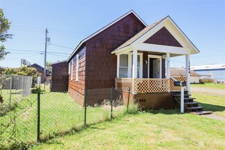 1404 C St, Hoquiam, WA 98550