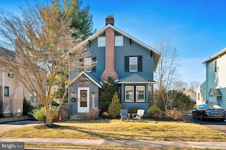 305 Rodman Ave, Jenkintown, PA 19046