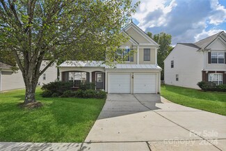 3101 Old Ironside Dr, Charlotte, NC 28213