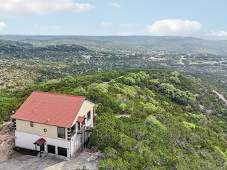 285 Timber Hill, Pipe Creek, TX 78063
