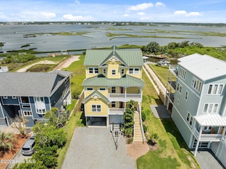 120 Windjammer Dr, Surf City, NC 28445