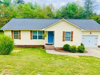 318 Windsong Dr, La Fayette, GA 30728