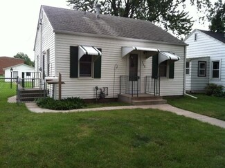 711 S Elsie Ave, Davenport, IA 52802