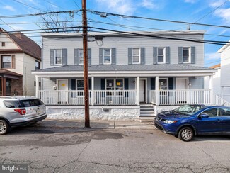 1014 Halsey Ct, Scranton, PA 18504