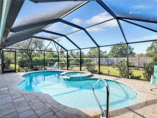 808 Belville Blvd, Naples, FL 34104