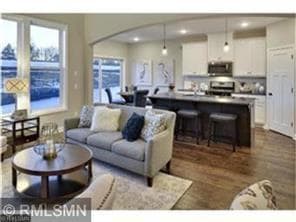 4565 Zircon Ln N, Plymouth, MN 55446