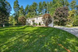 6 Cherlyn Dr, Northborough, MA 01532
