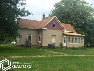 201 N Monroe St, New Sharon, IA 50207