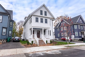 20 Sheridan Ave Unit 20, Medford, MA 02155