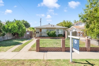 3132 E Madison Ave, Fresno, CA 93702