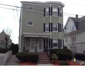 73 Swan St, Everett, MA 02149