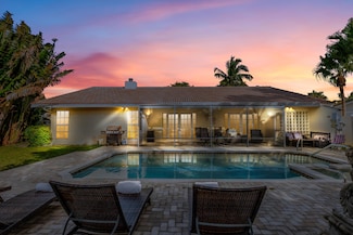 7049 San Salvador Dr, Boca Raton, FL 33433