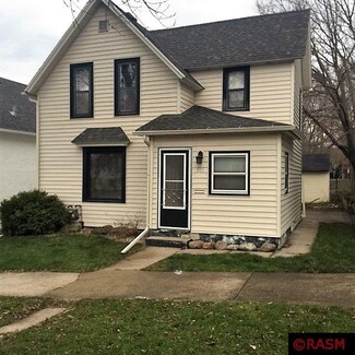305 Carroll St, Mankato, MN 56001