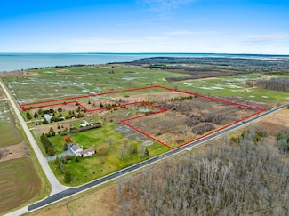 0 Debroux Rd, Gardner, WI 54235