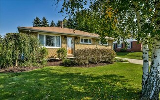 806 7th St, Rochester, PA 15074