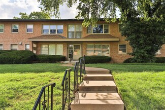 2 Delcrest Ct Unit 104, Saint Louis, MO 63124