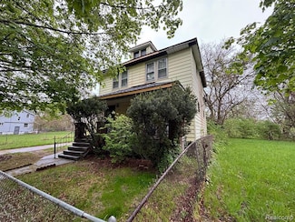 15810 Lawton St, Detroit, MI 48238