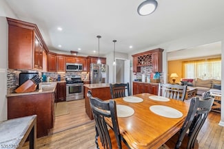 2814 N Stiles St, Linden, NJ 07036