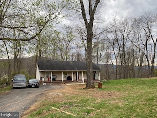 105 Ulysses Way, Linden, VA 22642