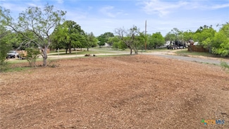 338 E Stonecastle Dr, Granite Shoals, TX 78654