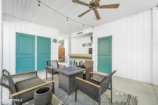 1305 Mackerel Ln Unit 1, Carolina Beach, NC 28428