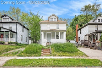 54 Hudson Ave, Pontiac, MI 48342