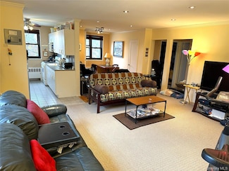 245-48 62nd Ave Unit Upper 2/3BR, Little Neck, NY 11362