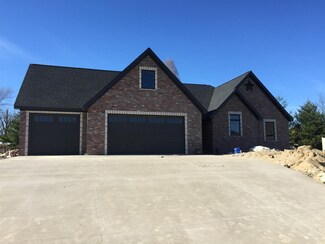 1460 W Rabbit Run, Haubstadt, IN 47639
