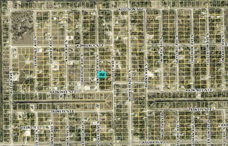 739 Andover Ave S, Lehigh Acres, FL 33974