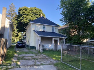 1141 Farrand St, Lansing, MI 48906