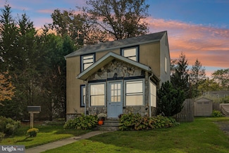 445 N Lafayette Ave, Morrisville, PA 19067