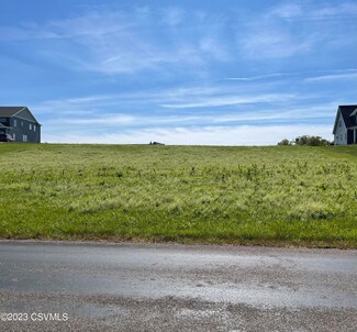 2 Eckroth Rd, Bloomsburg, PA 17815