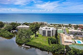 3240 Gulf of Mexico Dr Unit 603, Longboat Key, FL 34228