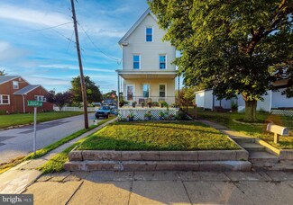 649 W Broad St, Gibbstown, NJ 08027