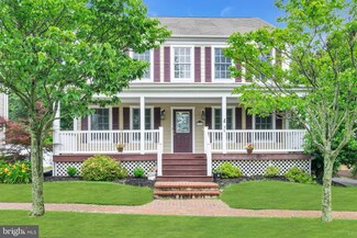 35 Church St, Hightstown, NJ 08520