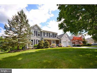 52 Bradford Ln, Plainsboro, NJ 08536