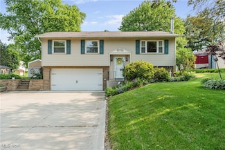 3016 12th St NW, Massillon, OH 44646