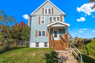 138 E Rosedale Ave, Milwaukee, WI 53207