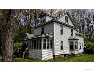 28 Merden St, Salamanca, NY 14779