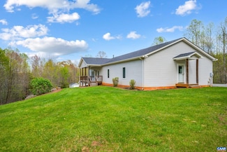 239 Little Farm Rd, Amherst, VA 24521