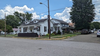 400 Mulberry St Unit ANN, Ravenswood, WV 26164